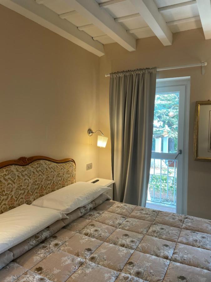 Antica Villa Cuneo- Guest House - "B&B E Non Un Hotel A Cuneo" Exterior photo