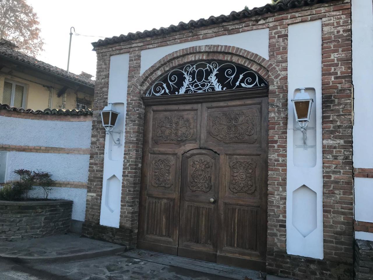 Antica Villa Cuneo- Guest House - "B&B E Non Un Hotel A Cuneo" Exterior photo