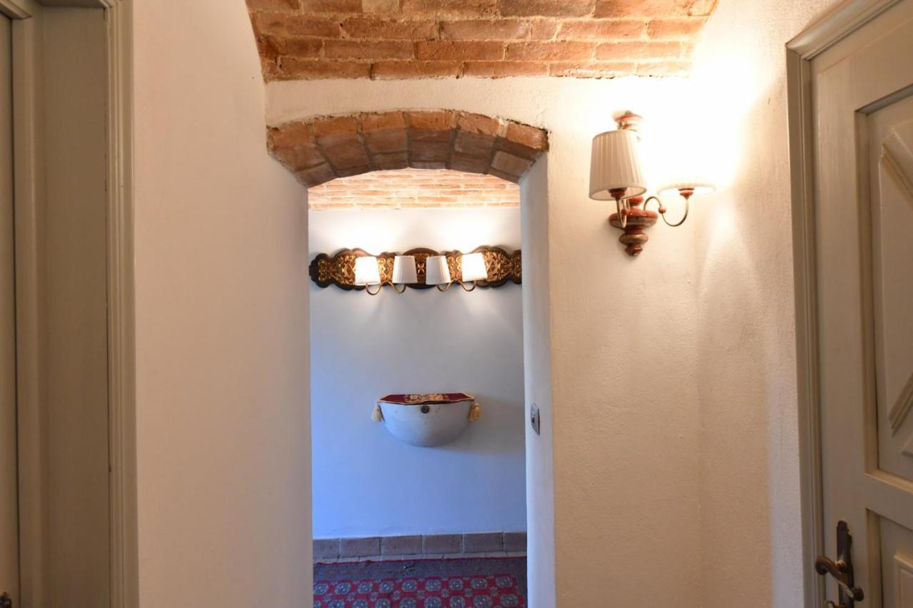 Antica Villa Cuneo- Guest House - "B&B E Non Un Hotel A Cuneo" Exterior photo