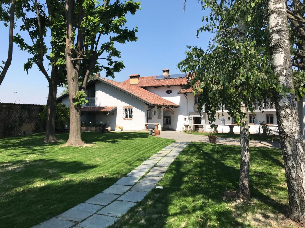 Antica Villa Cuneo- Guest House - "B&B E Non Un Hotel A Cuneo" Exterior photo