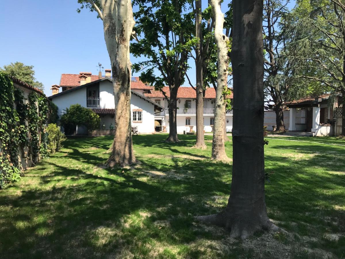 Antica Villa Cuneo- Guest House - "B&B E Non Un Hotel A Cuneo" Exterior photo